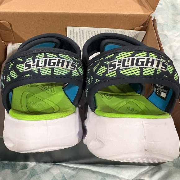 Sketchers stretchy boys sandals beach pool shoes size 1 - Picture 6 of 7